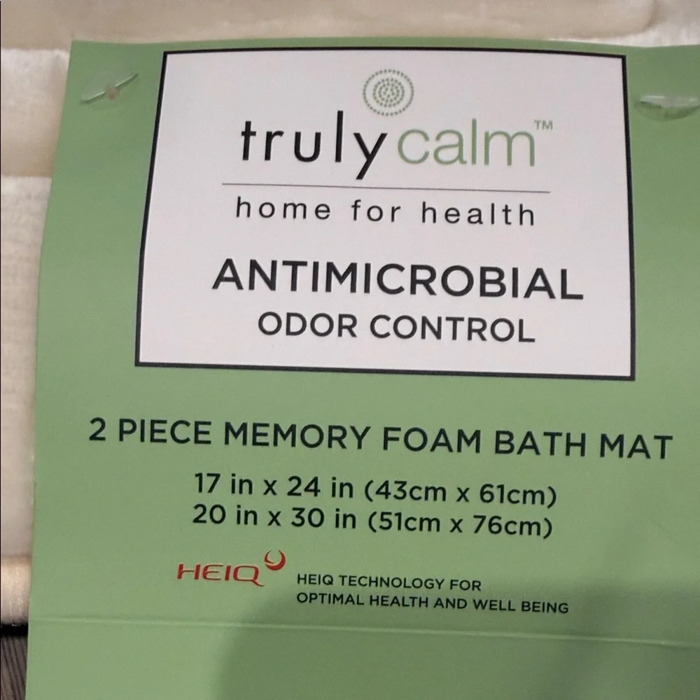 Cream Bath Mat Set